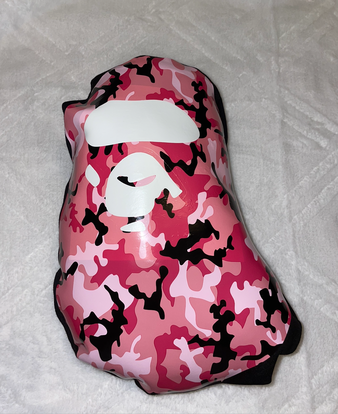 Camo ape pillow pink